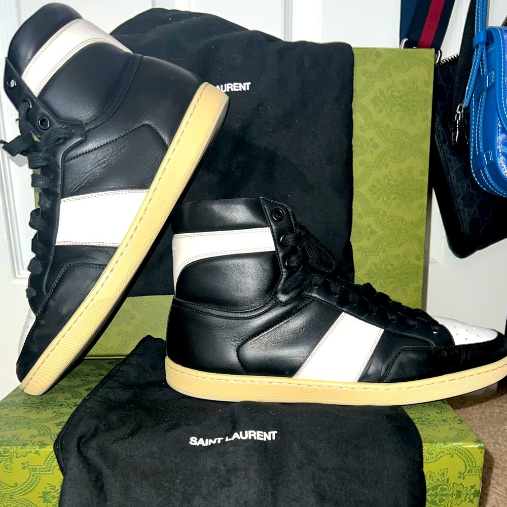 Saint Laurent Court Classic Leather High-Top Sneakers